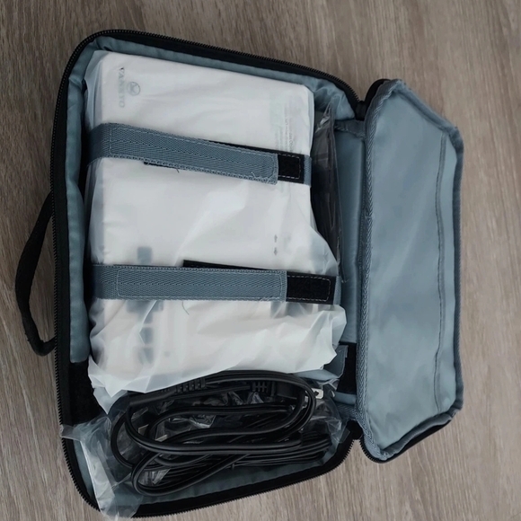 Portable Video Projector - White - Picture 2 of 3